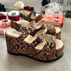 Free People Vegan Snakeskin Leather Chunky Platform Sandals, EU 40 / sz 10